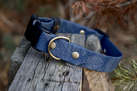 Obroża hexa z klamrą / Woda 