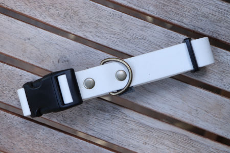 Obroża z klamrą Arktyczny Wilk M